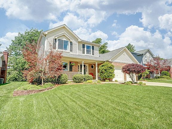 3rd image of 663 N Bay Ct