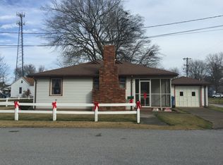 303 Partridge St, Carmi, IL 62821