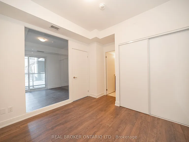 1350 Ellesmere Rd #327 — Photo 11