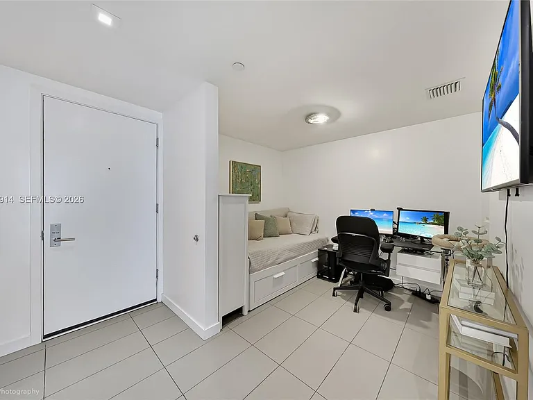 1600 NE 1st Ave #2814 — Photo 7
