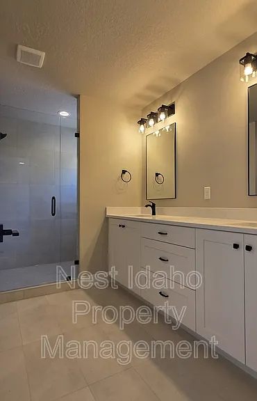 1939 N Danish Ln — Photo 13