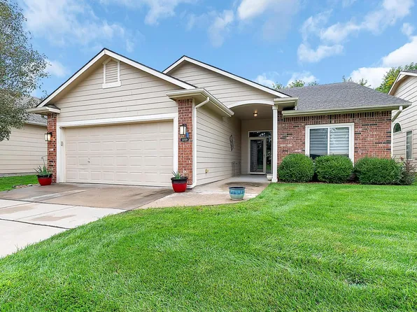13709 E Whitewood Cir, Wichita, KS 67230