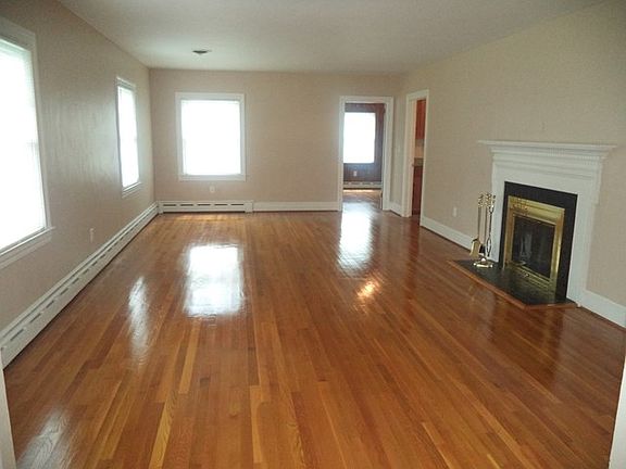 3rd image of 719 N Brunswick Ave