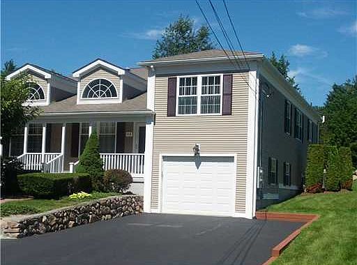 1st image of 44 Orchard Meadows Dr