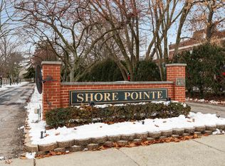 22029 Shorepointe Ln, Saint Clair Shores, MI 48080