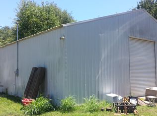 5749 River Rd, Muscle Shoals, AL 35661