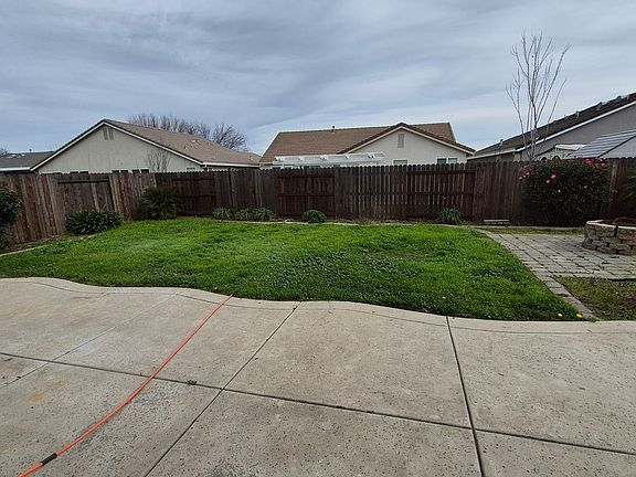 4th image of 4625 Chamberlin Cir