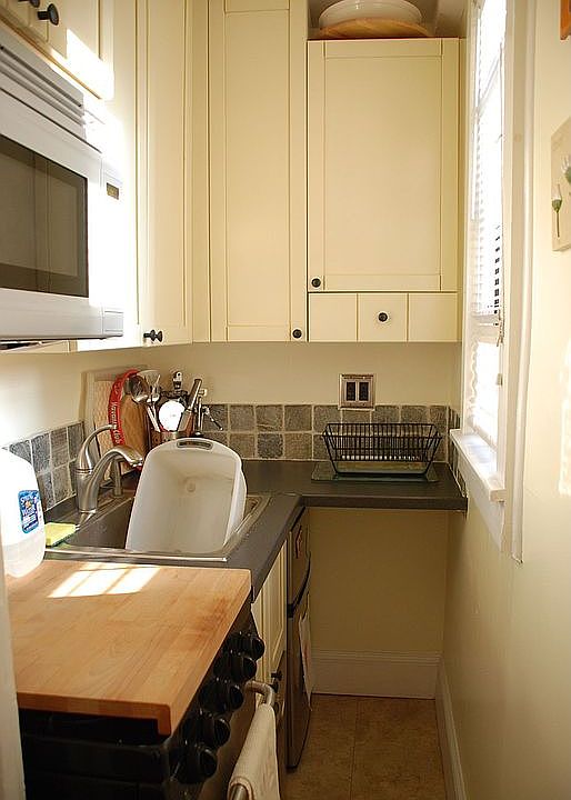 2nd image of 339 E 58th St APT 7K