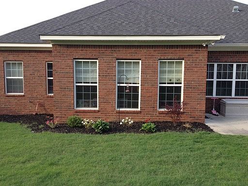 5th image of 1125 Brighton Dr