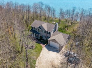 16507 Lakeshore Rd, Cleveland, WI 53015