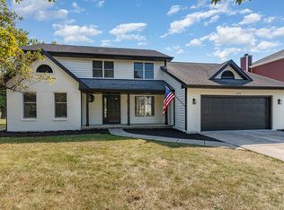 1479 Comanche Dr, Bolingbrook, IL 60490