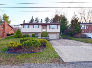 4125 Cambridge Dr, Irwin, PA