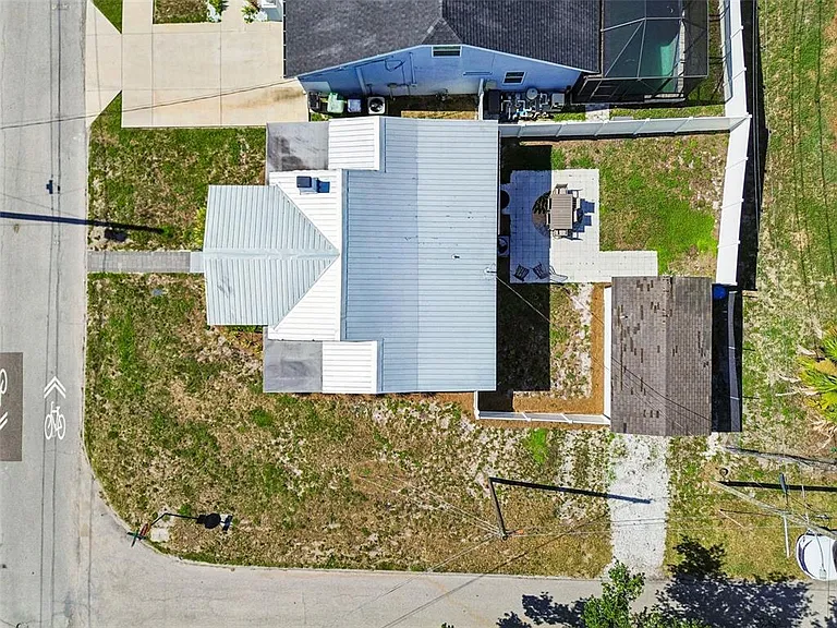 3901 N Ola Ave — Photo 47