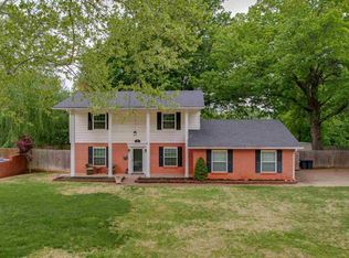 2116 Cardinal Rd, Ponca City, OK 74604