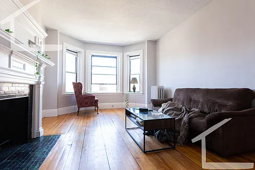 16 Glenville Ave #4 Photo 1