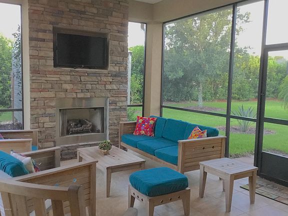 5th image of 425 Escalante Ct