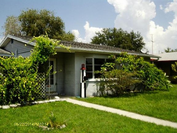 2nd image of 785 90th Ave N