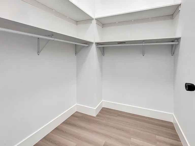 1115 Broadmoor Ave #3 — Photo 11