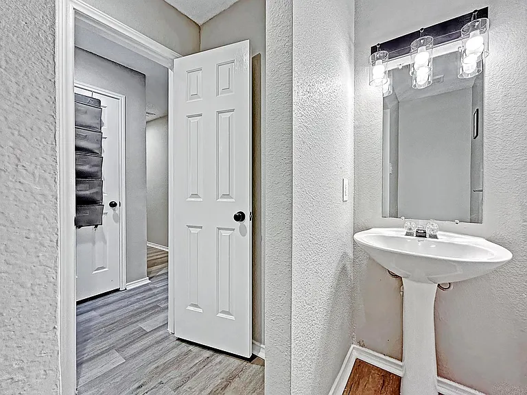 1532 Golden Grass Dr — Photo 18