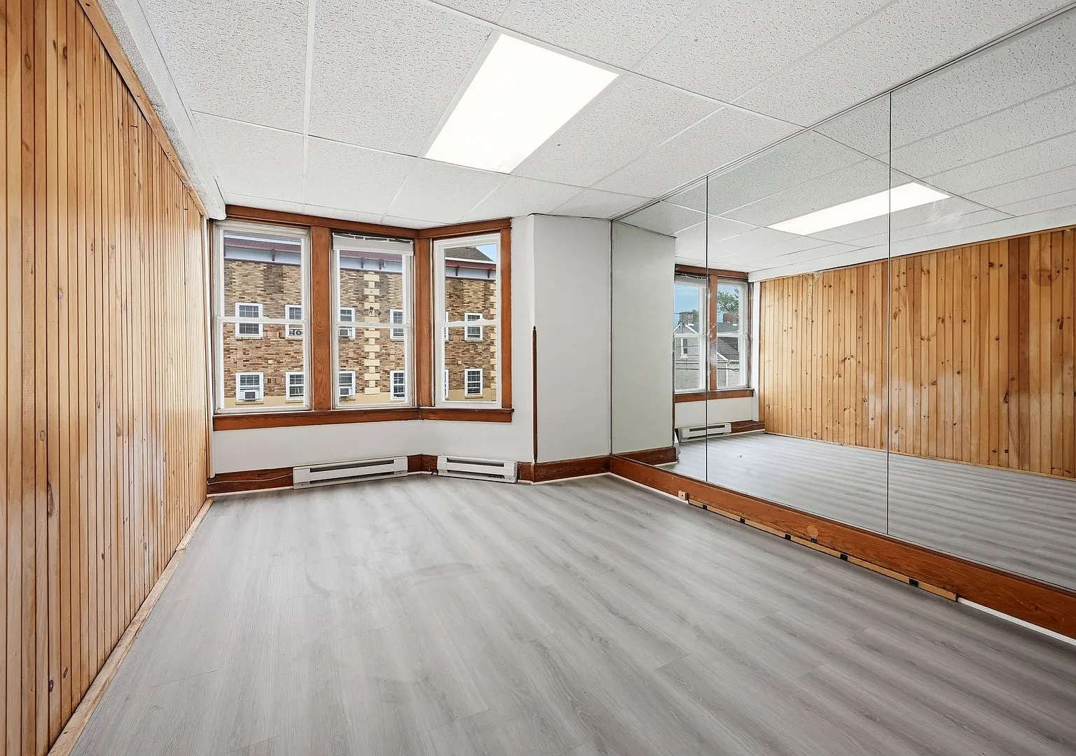 348 N. 6th Street — Photo 3