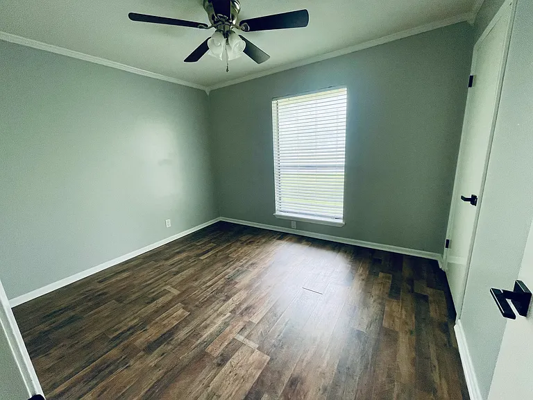 1203 Westwood St — Photo 7