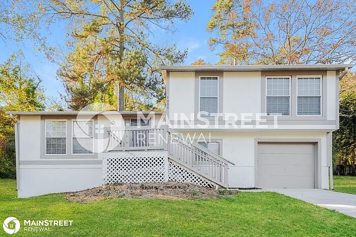 1st image of 3890 Valpariso Cir