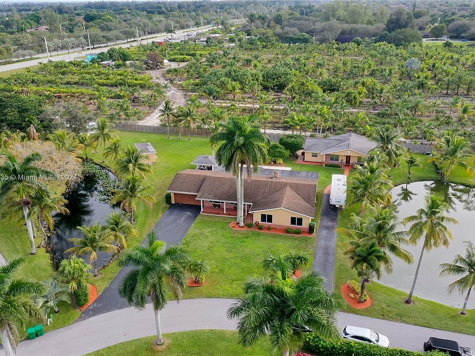 1st image of 4725 SW 109th Ter