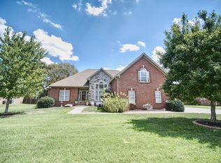 821 Tall Oak Trl, Mount Juliet, TN 37122