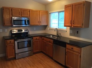 712 Longhorn Dr, O'Fallon, MO 63368