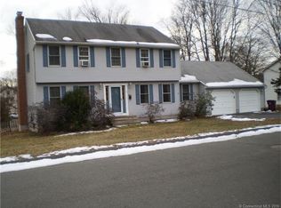 40 Keyes St, Unionville, CT 06085