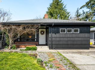 11621 NE Everett St, Portland, OR 97220