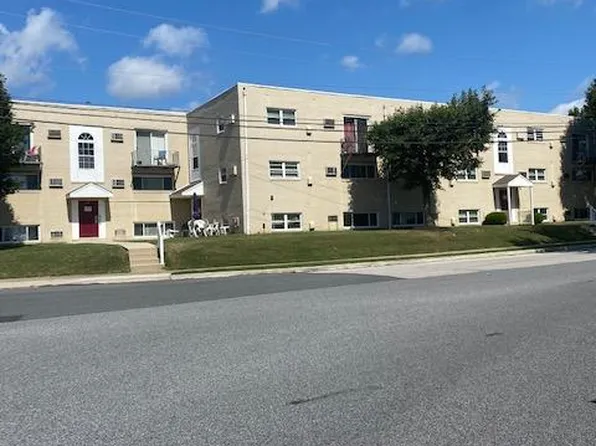 294 E Winona Ave #C7, Norwood, PA 19074