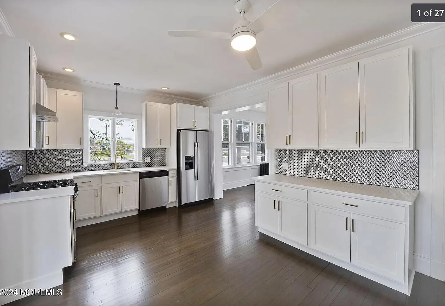 4 bed, $4,599 — Photo 1