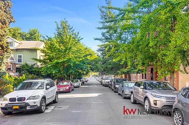 Rented by Keller Williams NYC | media 33
