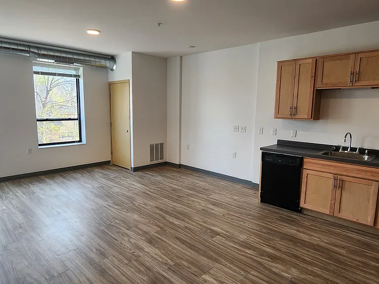 Northside Artspace Lofts — Photo 25