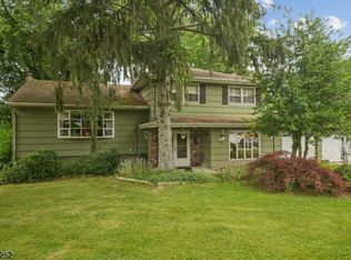 11 Westview Rd W, Caldwell, NJ 07006