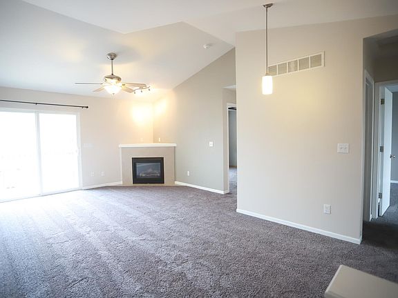 Family room with fireplace 