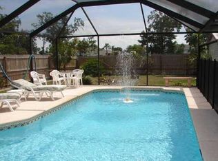 1460 SE Vesthaven Cir, Port Saint Lucie, FL 34952