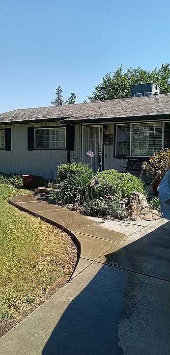 1st image of 10256 N Garnet Ave