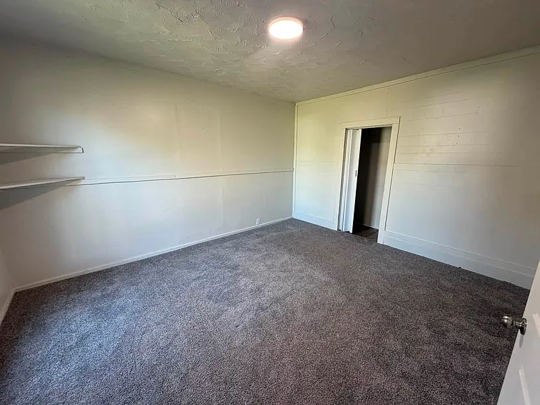 841 Moxahala Ave — Photo 9
