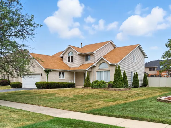 4550 Columbine Ln, Matteson, IL 60443