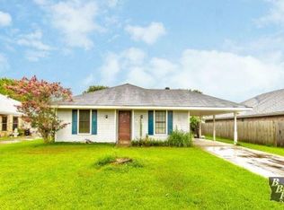 301 Sugar Ridge Dr, Houma, LA 70360