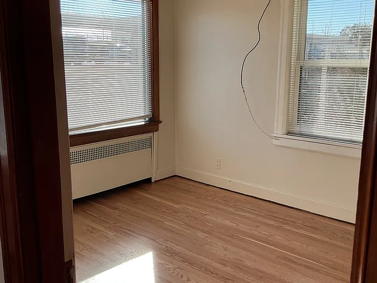 256 Burwell St #301 — Photo 15