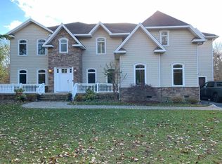 499 Oak Ln, Linwood, NJ 08221