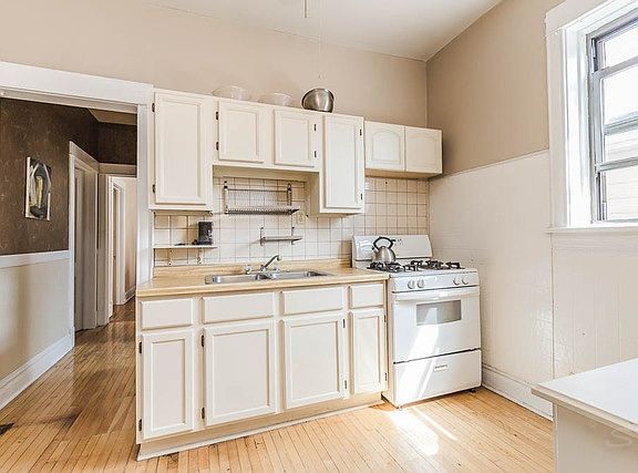 5th image of 1349 W Hood Avenue # Fl 1ST