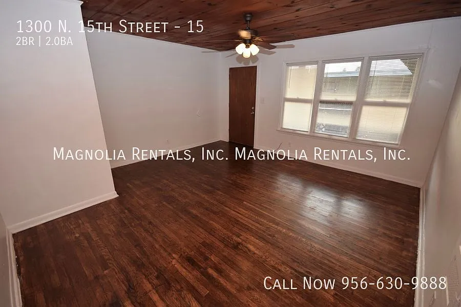 The Retro Apartments - All Utilities Included - 1st Month Free with 13 Month Lease — Photo 4