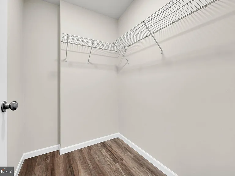 1000 Colby Ln #1101 — Photo 36