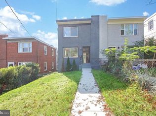 329 Oglethorpe St NE, Washington, DC 20011