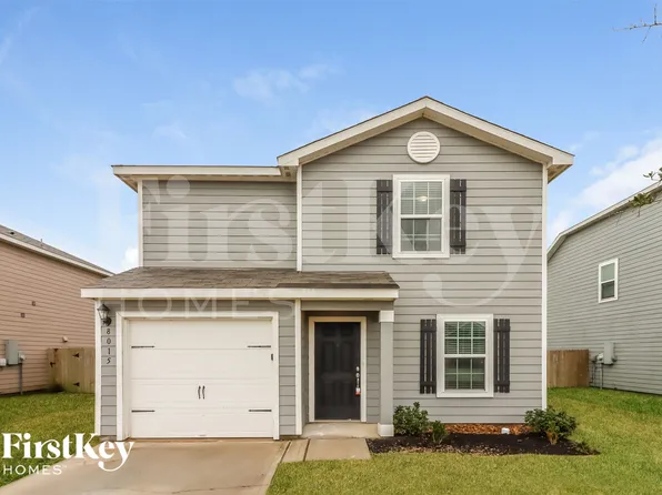 8015 Distant Harbor Rd, Cove, TX 77523