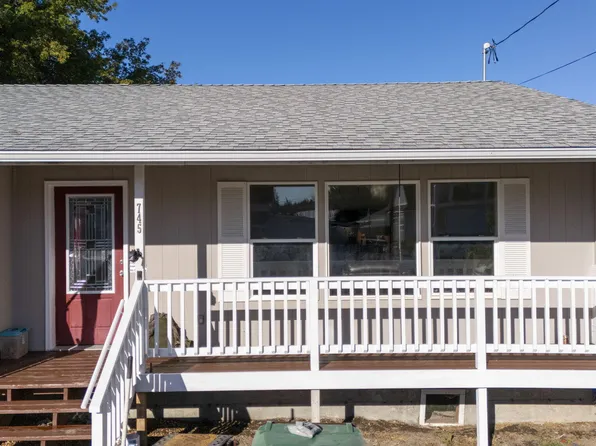745 NW Claypool St, Prineville, OR 97754